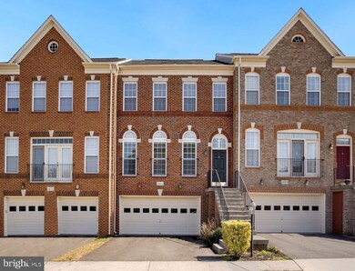 22012 Avonworth Square, Broadlands, VA 20148 - photo 4