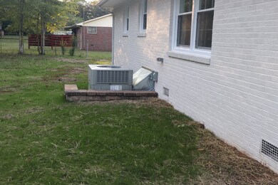 313 Rogers Dr, Manchester, TN 37355 - photo 6