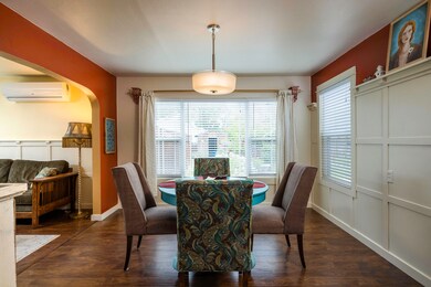 233 NW Cedar Ave (6 of 34)