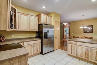 3229 Northstar Dr, Eau Claire, WI 54703 - photo 6