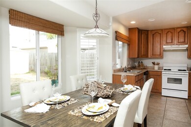 961 Nardo Rd, Encinitas, CA 92024 - photo 7