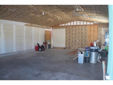 2601 33rd Ave SW, Cedar Rapids, IA 52404 - photo 2