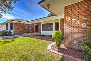 1738 S Los Alamos-5