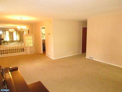 3759 Susan Ln, Brookhaven, PA 19015 - photo 5