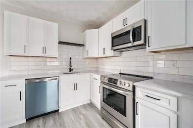 58 Hanover Ave, Pawtucket, RI 02861 - photo 2