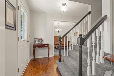 8522 Constance St, Lenexa, KS 66215 - photo 4