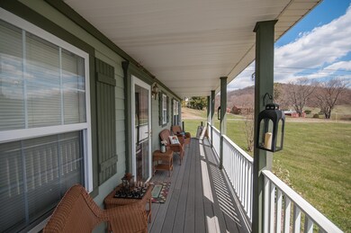 16 Wing Walker Way, Buena Vista, VA 24416 - photo 4