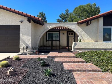 3709 Sunset Knolls Dr, Thousand Oaks, CA 91362 - photo 2