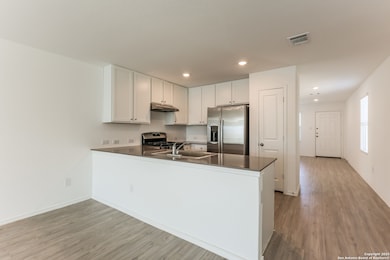 5174 Fowler Crest, Converse, TX 78109 - photo 7