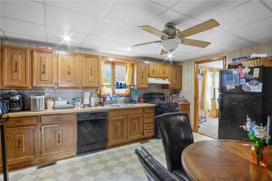 22 Logee St, Woonsocket, RI 02895 - photo 7