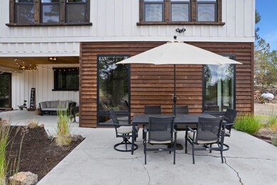 64732 Hunnell Rd, Bend, OR 97703 - photo 5