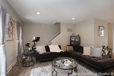 2010 Celadon Dr NE unit 100, Grand Rapids, MI 49525 - photo 4