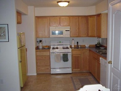 unlisted-address, Bend, OR 97702 - photo 2