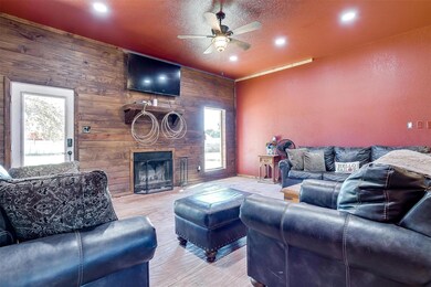 3935 Country Meadows Rd, Granbury, TX 76049 - photo 6