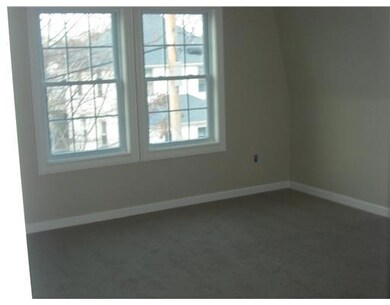 58 Locust St, Riverside, RI 02915 - photo 4