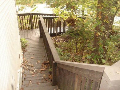 DECKING EVERYWHERE