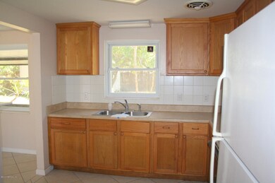 5145 Bilken Dr E, Jacksonville, FL 32210 - photo 6