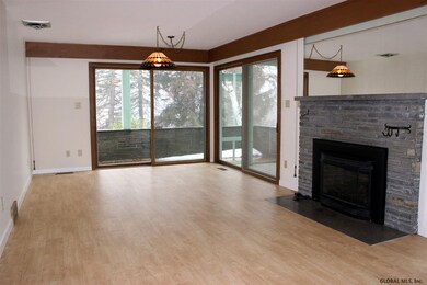 4057 River Rd, Schenectady, NY 12309 - photo 3