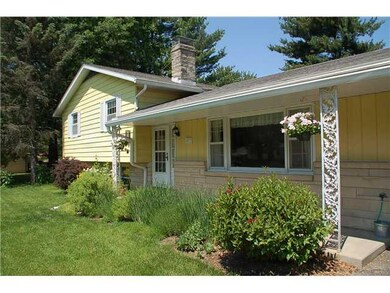 4033 E Morningside Dr, Bloomington, IN 47408 - photo 2