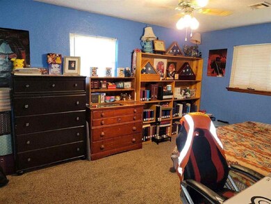 810 W E Ave, Cache, OK 73527 - photo 7