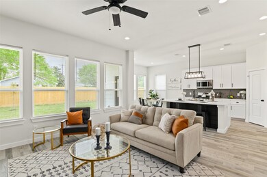 6621 England St, Houston, TX 77021 - photo 7