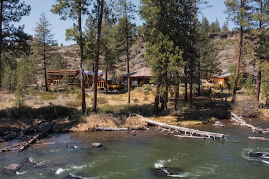 unlisted-address, Bend, OR 97702 - photo 3