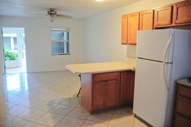 238 Woodland Unit 3 003
