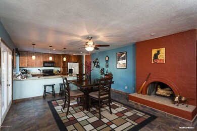 Dining Room w Fireplace