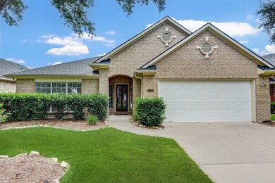 7411 Sheffield Bend Ct, Houston, TX 77095 - photo 2