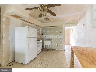 528 Kadlubeck Way, Little Egg Harbor Township, NJ 08087 - photo 4