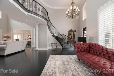 Open floor plan in the foyer provides ample room f