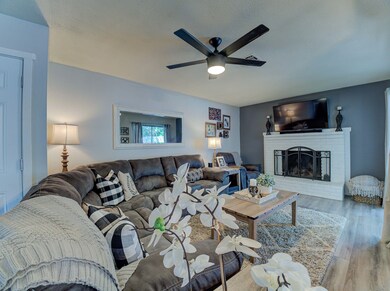 2581 Keylod St, Redding, CA 96002 - photo 6