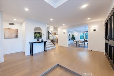 17153 Adlon Rd, Encino, CA 91436 - photo 4