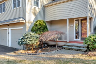 72 Sycamore Dr, Holden, MA 01520 - photo 2