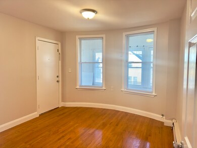 29 Chase St unit 2B, Lynn, MA 01902 - photo 5