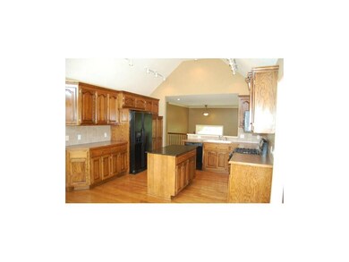 718 Canyon View Dr, Lansing, KS 66043 - photo 5