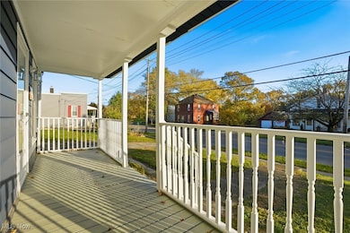 949 E 6th St, Ashtabula, OH 44004 - photo 6