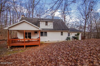 2126 Sparrow Rd, Bushkill, PA 18324 - photo 4