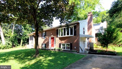 10004 Marguerita Ave, Glenn Dale, MD 20769 - photo 4