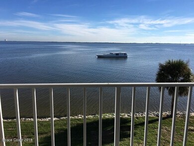 6900 balcony