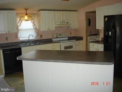 4038 Sharilyn Dr, Abingdon, MD 21009 - photo 3