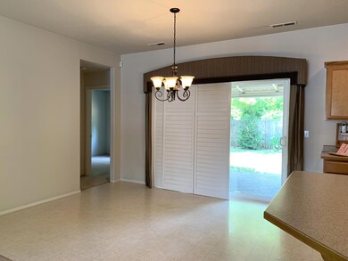 327 Donna Way, Central Point, OR 97502 - photo 6