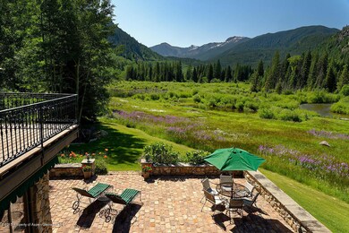 Independence Pass View