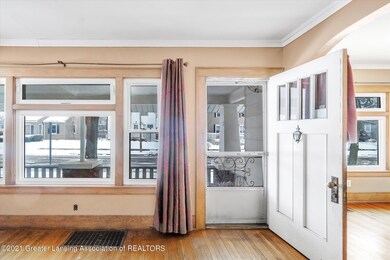 07-318 Wayburn Rd-windowstill-realestate