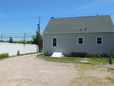 11 Langworthy Rd, Westerly, RI 02891 - photo 2