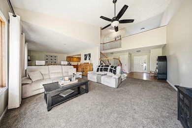 1212 Bellevue Dr, Dekalb, IL 60115 - photo 4