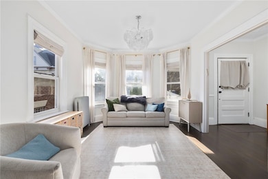 24 University Ave unit 2, Providence, RI 02906 - photo 4