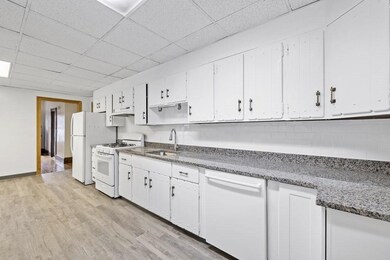 28 Burnside Ave, Somerville, MA 02144 - photo 2