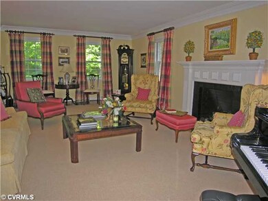 Living Room - Elegant Formal Living Room