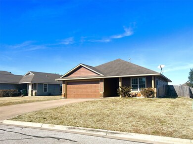 407 Laney St, Brenham, TX 77833 - photo 4